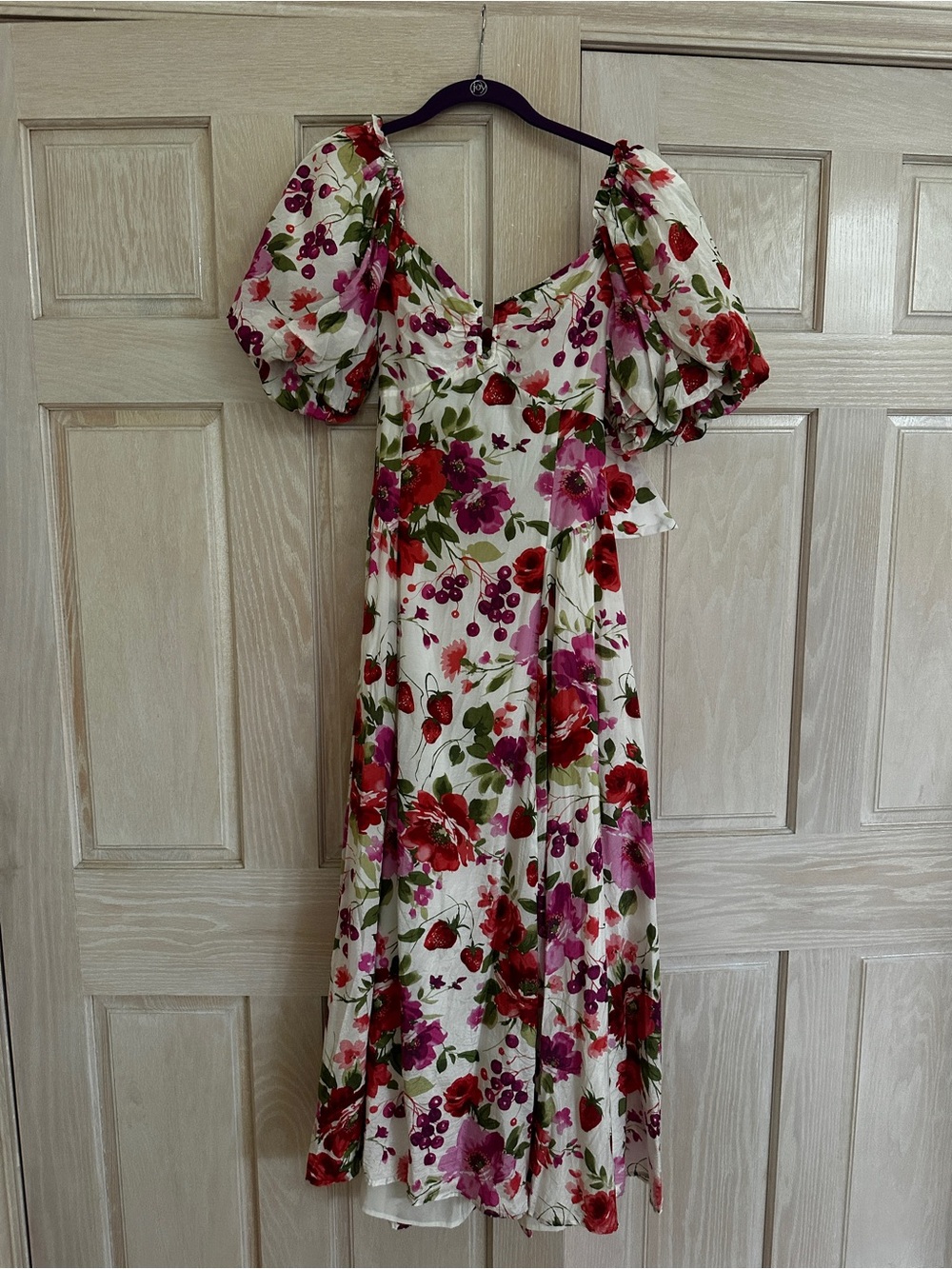 Abercrombie & Fitch - Hardware Drama Puff
Sleeve Maxi Dress